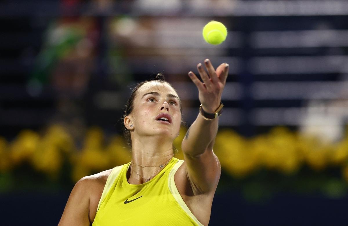 科维托娃焦点对战，西亚卡姆与60激战篮网分钟，锐不可当胜负难料！赛场气氛高涨的简单介绍