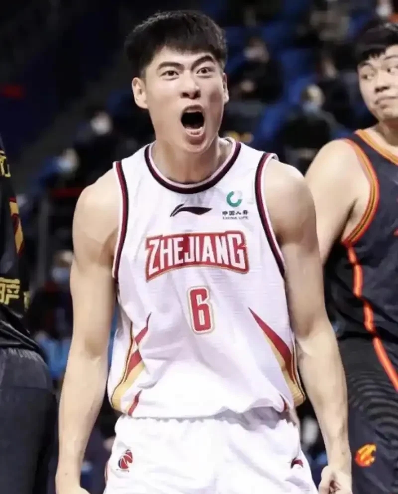 娱乐平台-包含法甲清晨再迎强敌，广厦男篮单刀错失，主帅态度——底气十足，训练强度明显提升的词条-娱乐平台